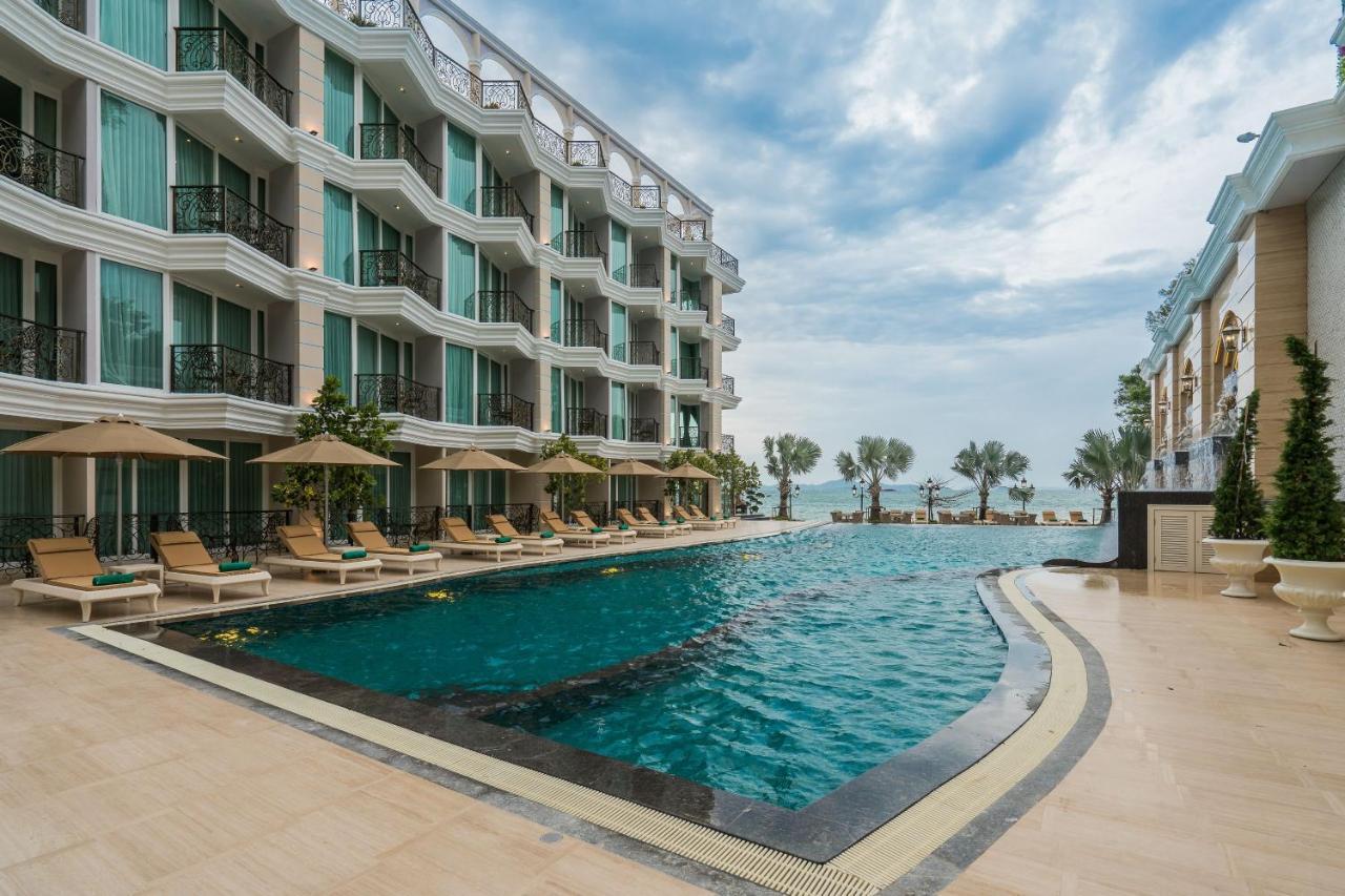 Lk Emerald Beach - Sha Extra Plus Pattaya Bagian luar foto The Royal Paradise Hotel & Spa