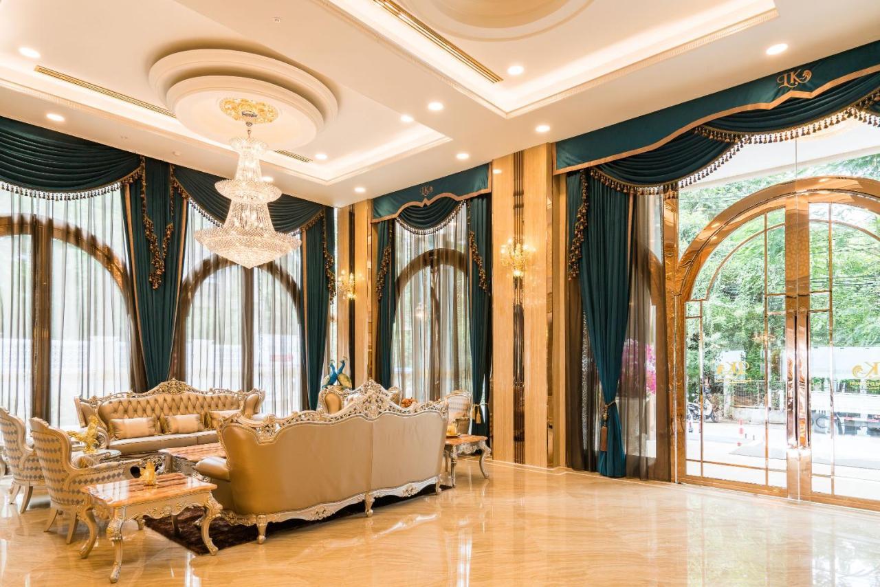 Lk Emerald Beach - Sha Extra Plus Pattaya Bagian luar foto Lobby