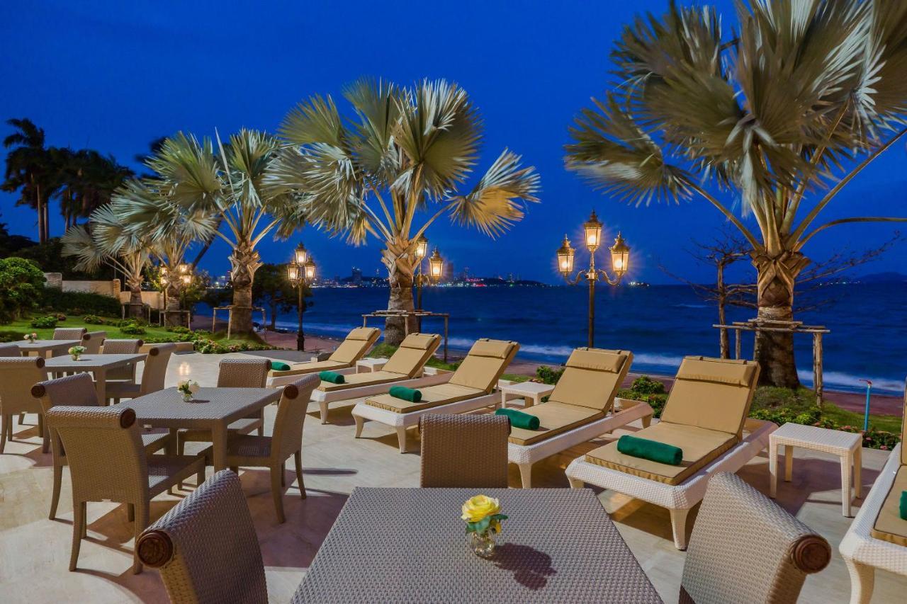 Lk Emerald Beach - Sha Extra Plus Pattaya Bagian luar foto Beachfront at the Westin Resort & Spa, Desaru Coast