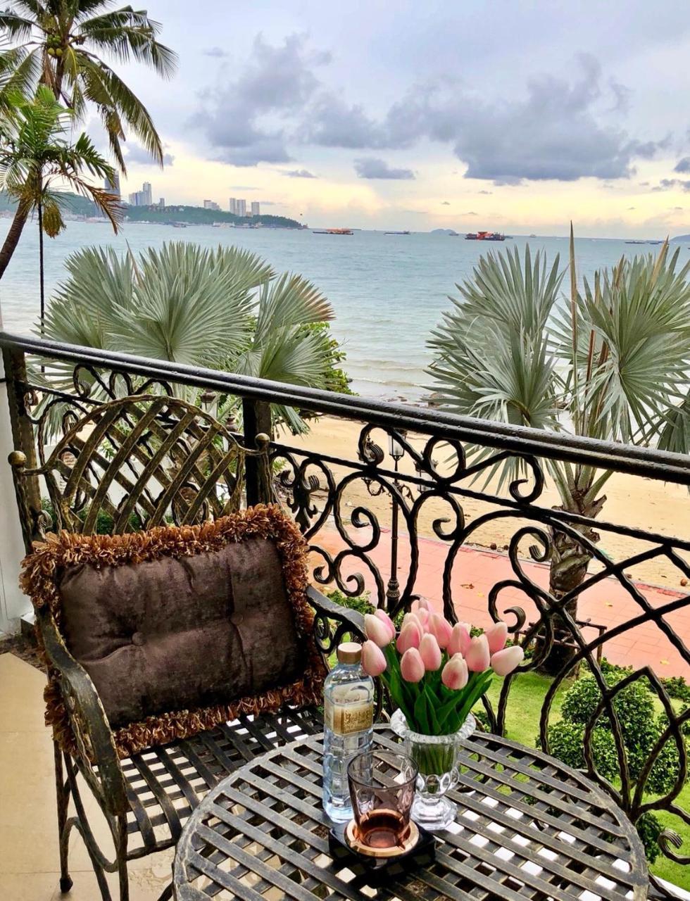 Lk Emerald Beach - Sha Extra Plus Pattaya Bagian luar foto View from the hotel